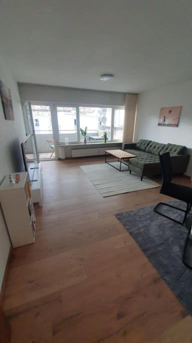 Apartment Gemuetliche 3-zimmer-wohnung Mit Tg-stellplatz - Top-lage In Karlsruhe