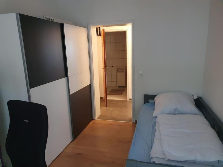 Gemuetliche 3-zimmer-wohnung Mit Tg-stellplatz - Top-lage In * Karlsruhe